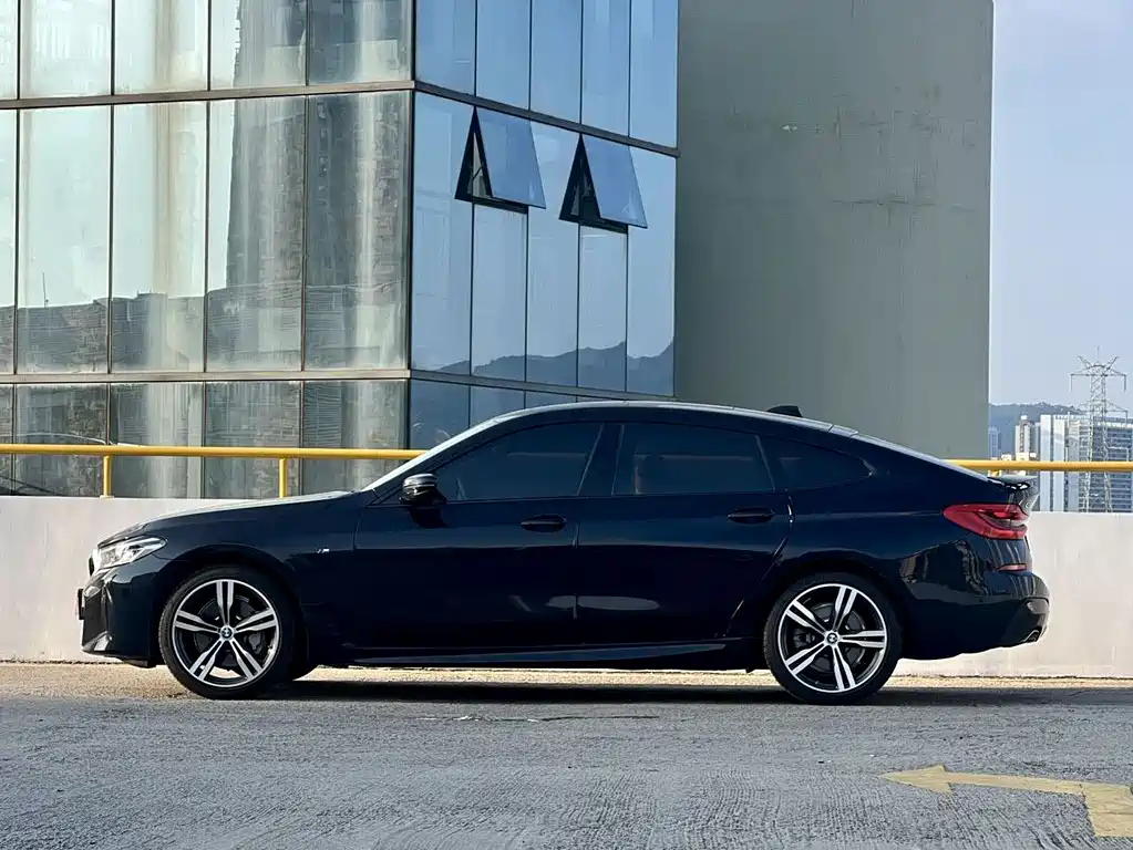 BMW 6 Series GT 630 i M Sport Package
