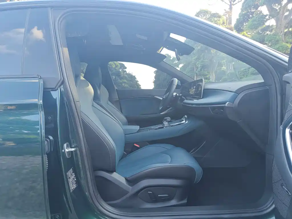 MG7 2.0 T Auto Beauty Hunter Luxury Enjoyment