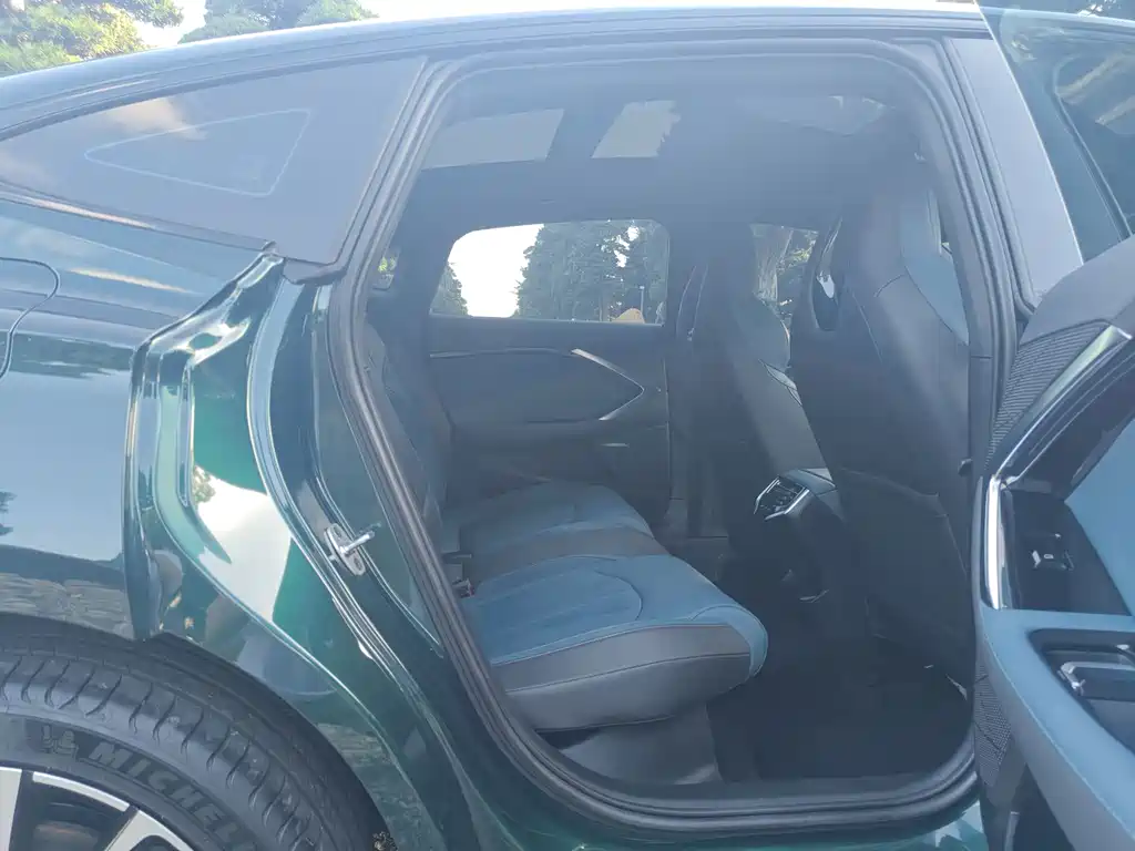 MG7 2.0 T Auto Beauty Hunter Luxury Enjoyment