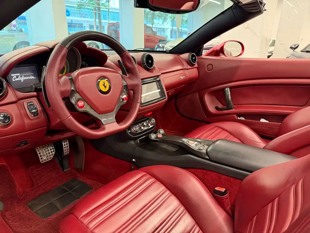 California T 4.3 L Standard