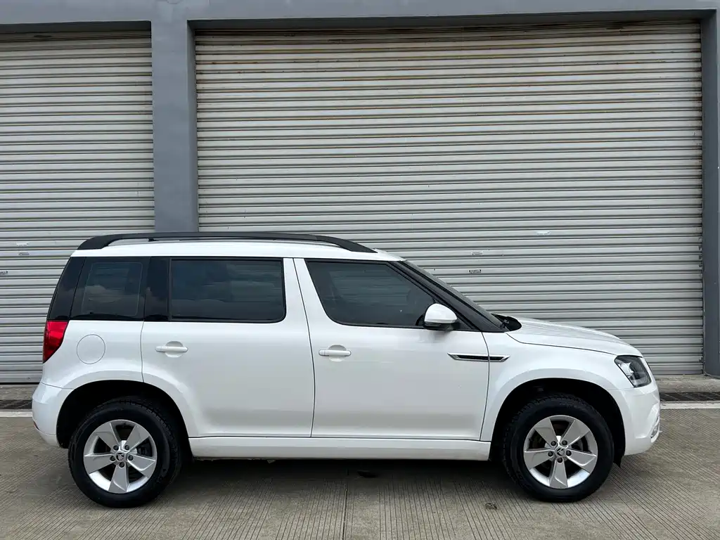 Yeti TSI280 DSG Car Share Brothers