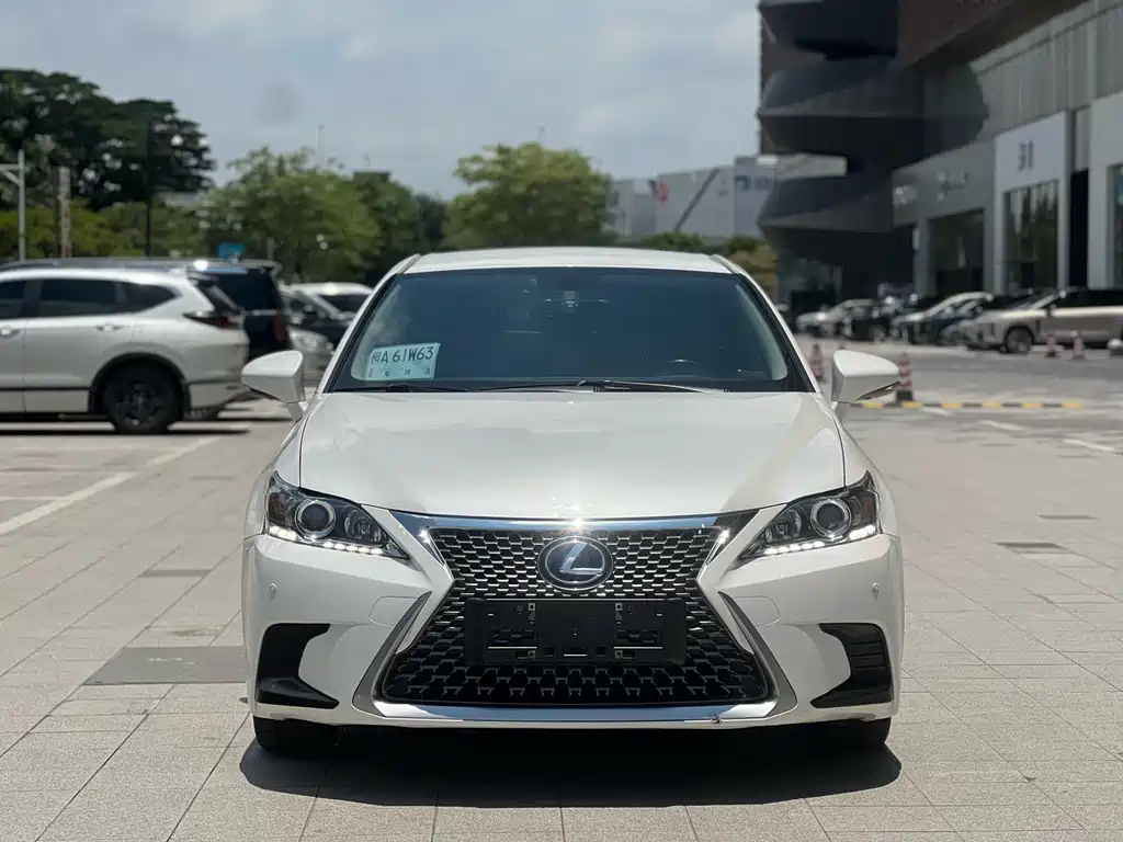 Lexus CT CT200 h Elite Mono CN-V