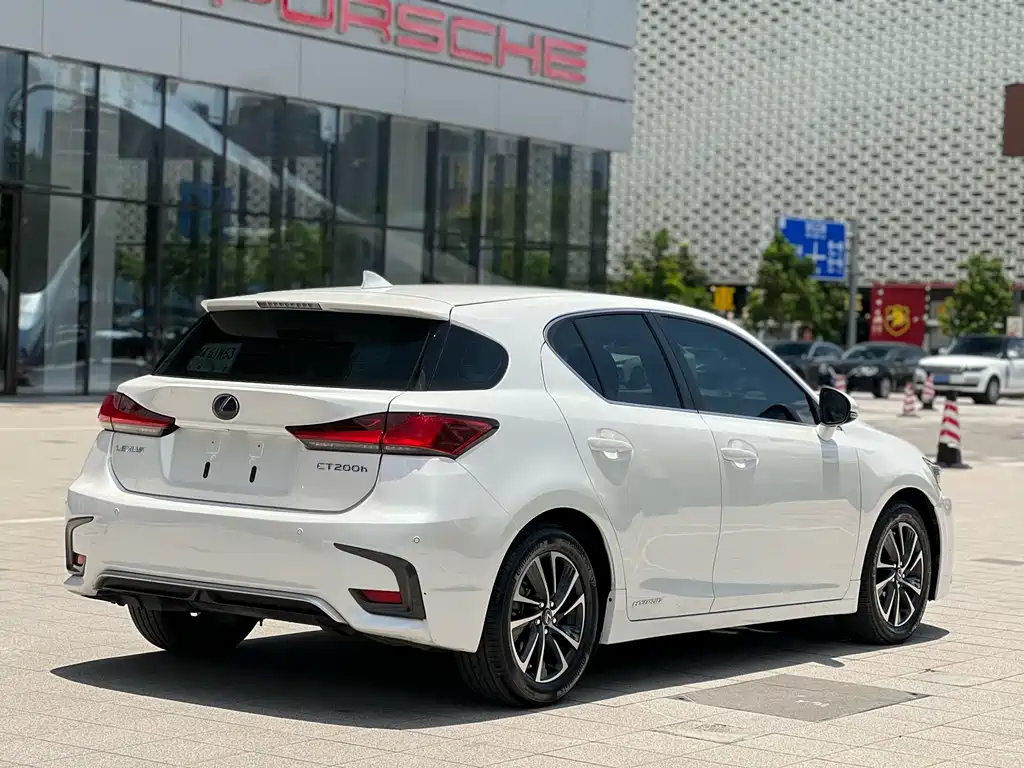 Lexus CT CT200 h Elite Mono CN-V