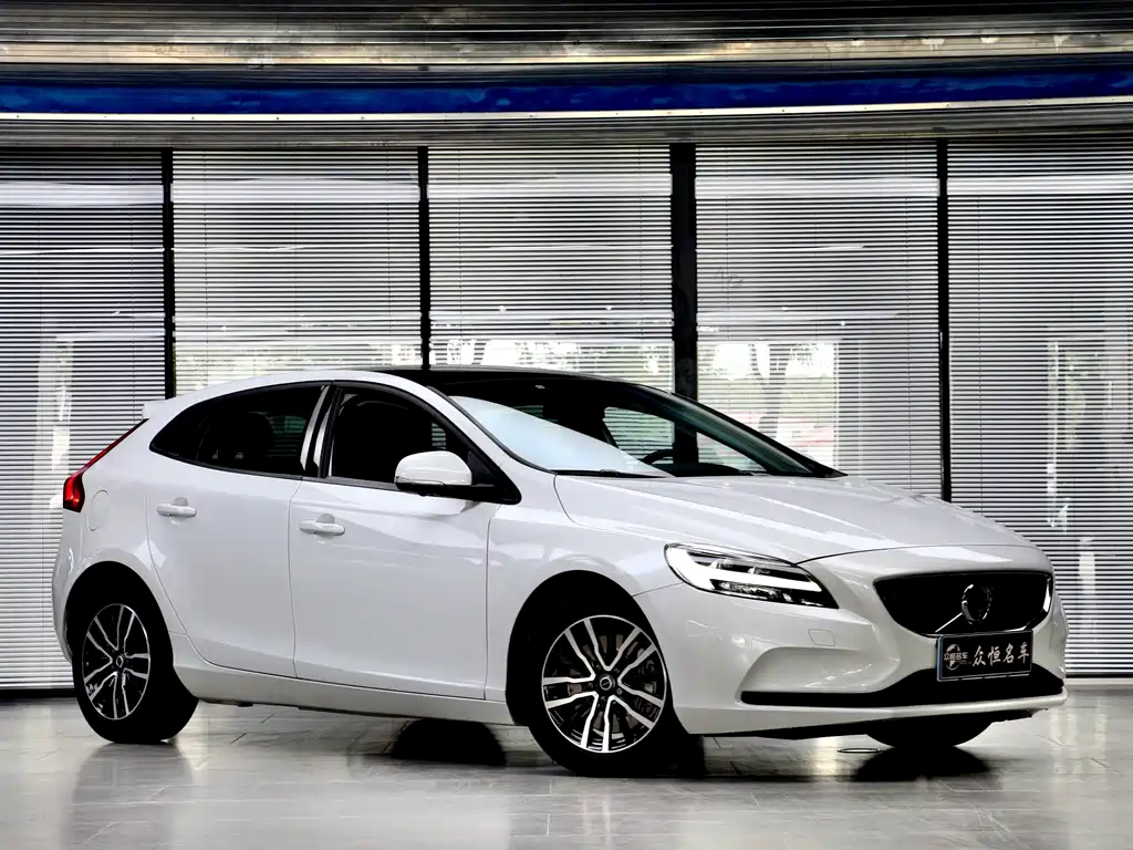 Volvo V40 T3 Smart Ease