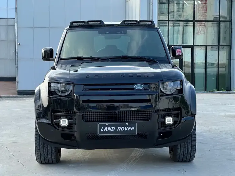 Land Rover Defender 110 3.0 T P400 X-DYNAMIC HSE