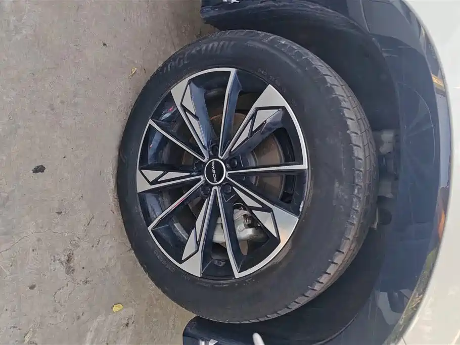 Roewe RX5 1.5 T Honor Supreme Slide Screen
