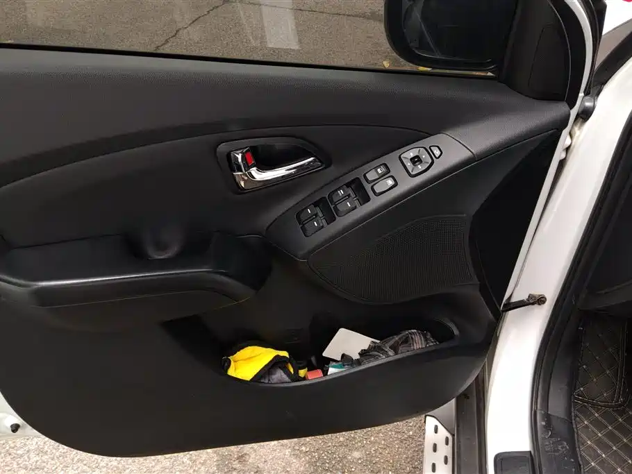Hyundai ix35 2.0 L Auto 2 WD Leading CN-IV