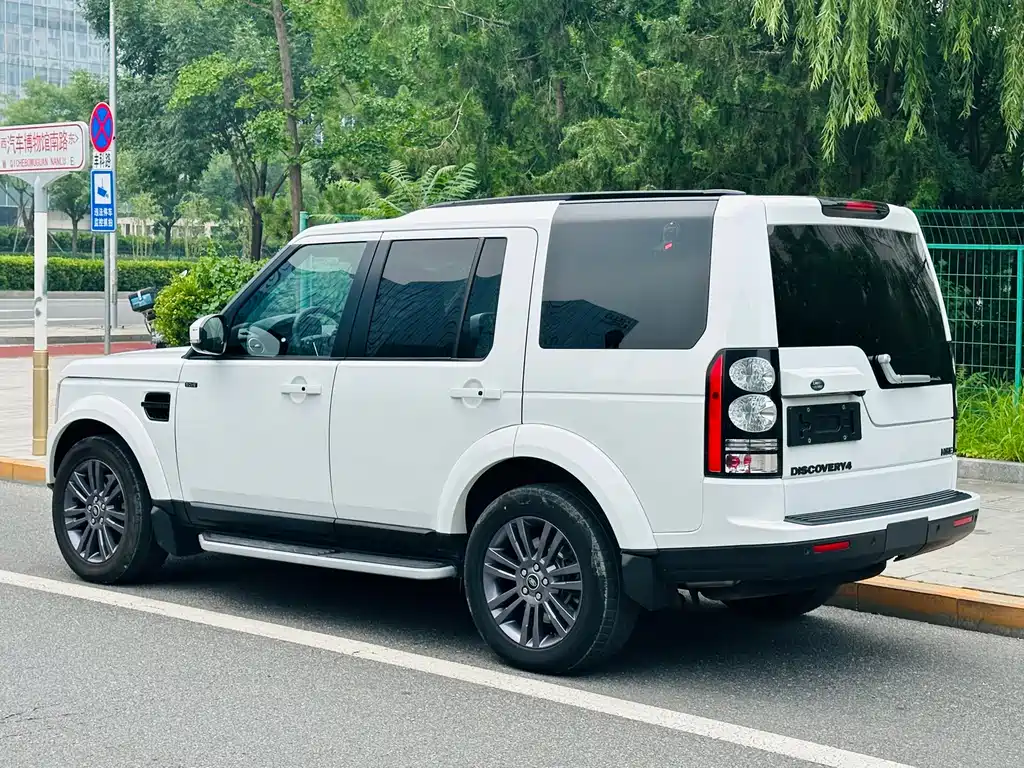 Discovery 3.0 SC Black Shine Collector HSE