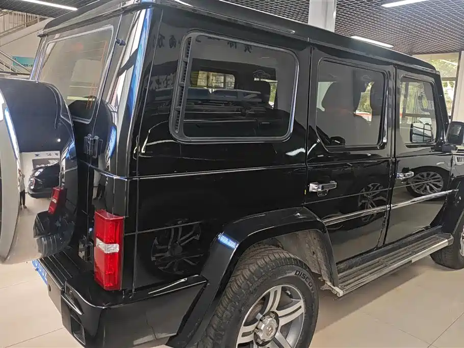 Beijing Offroad BJ80 2.3 T Auto Distinguished