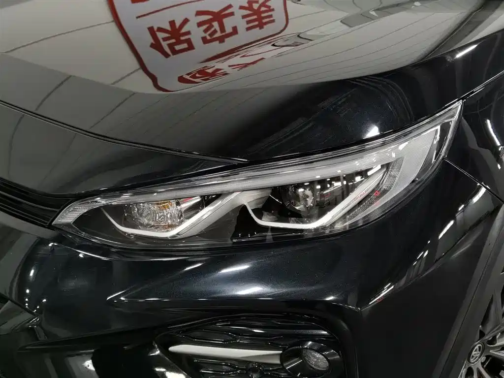 Wildlander 2.0 L CVT 2 WD Luxury PLUS