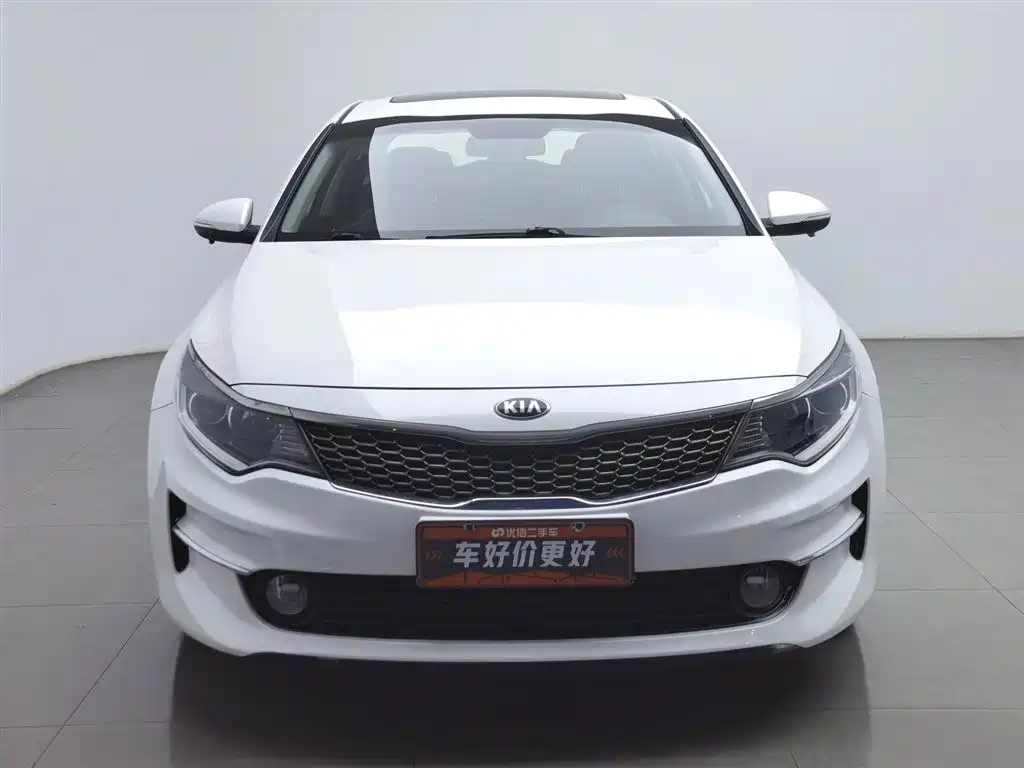 Kia K5 2.0 L Auto GLS