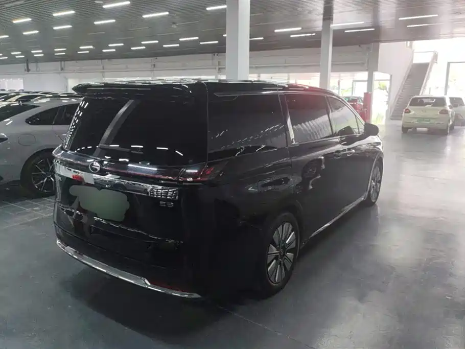 Trumpchi E8 NEV 传祺E8 PHEV 2024款 150 km 龙腾光辉+