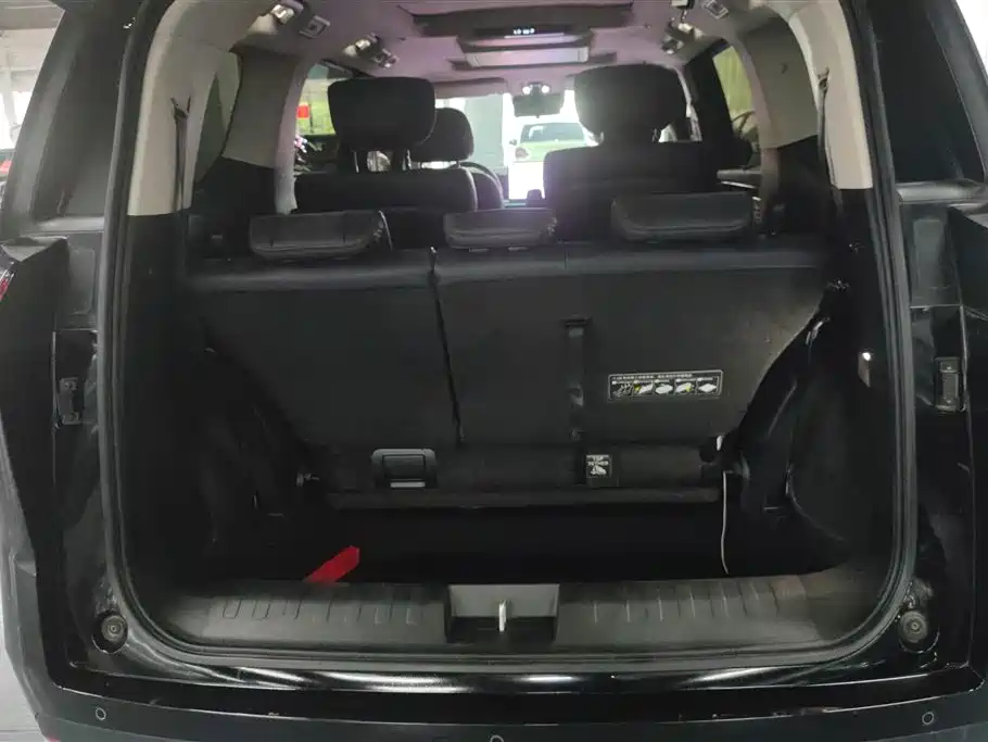 Trumpchi E8 NEV 传祺E8 PHEV 2024款 150 km 龙腾光辉+