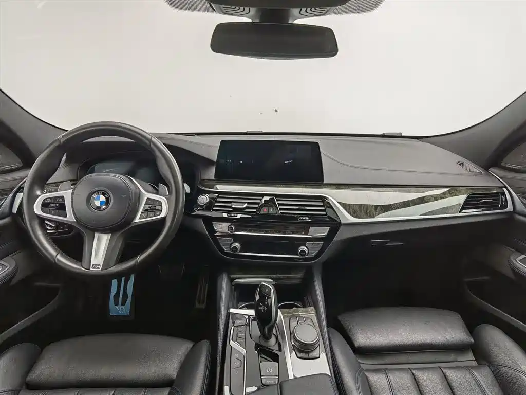 BMW 6 Series GT 630 i M Sport Package