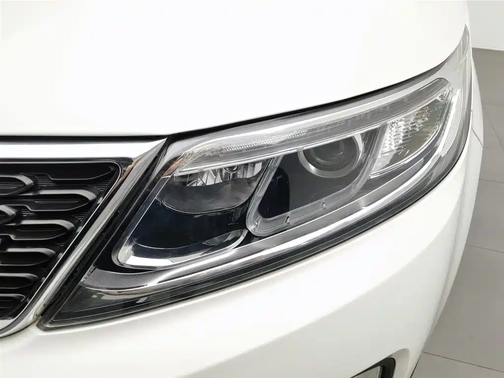 Sorento 索兰托 2013款 2.4 L 7座汽油豪华版