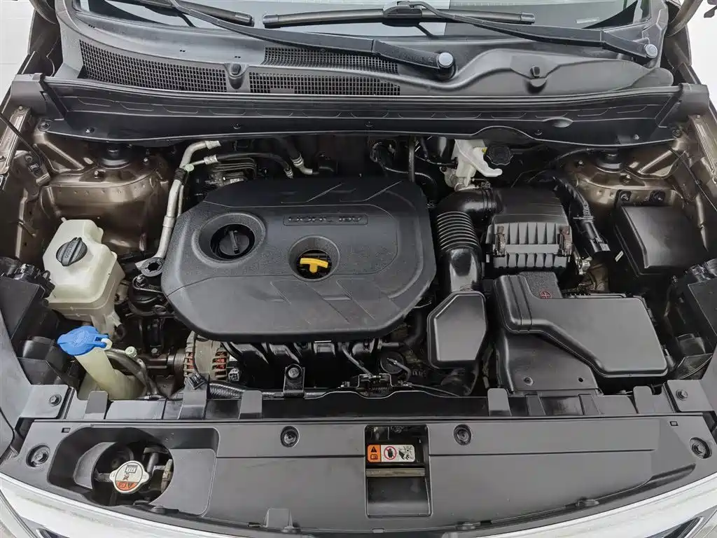 Sportage 智跑 2014款 2.0 L 手动两驱版GLS