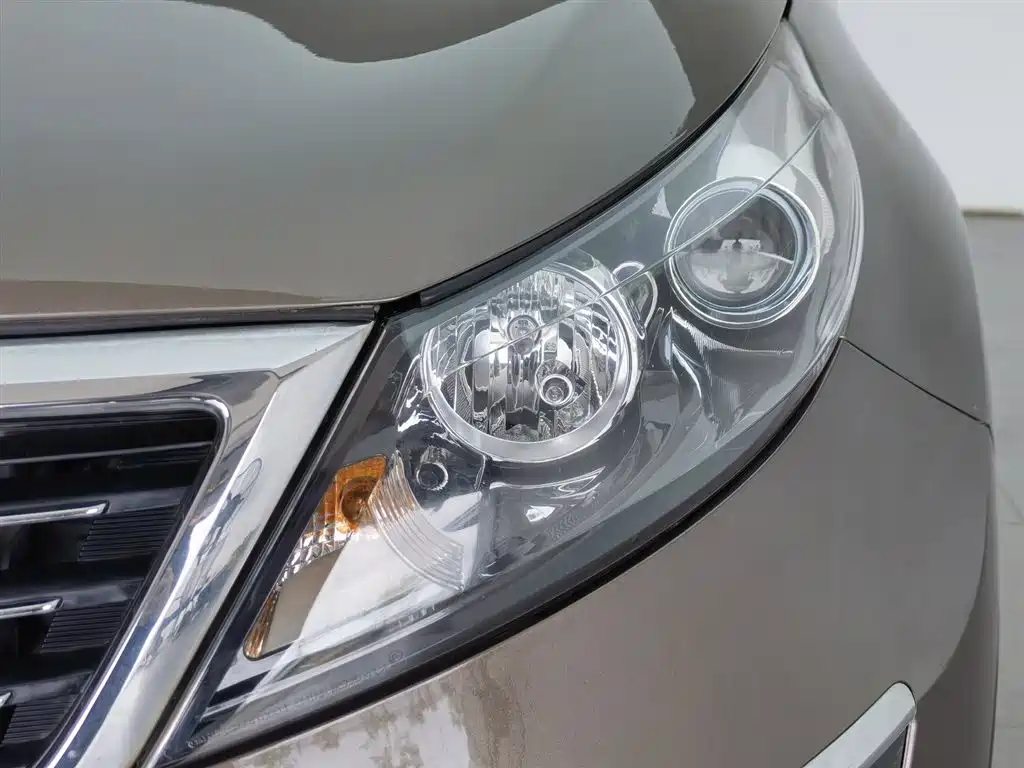 Sportage 智跑 2014款 2.0 L 手动两驱版GLS