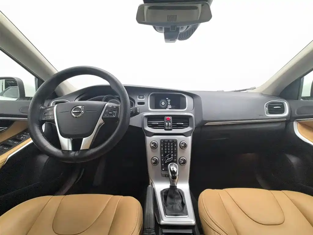 Volvo V40 T3 Smart Grace