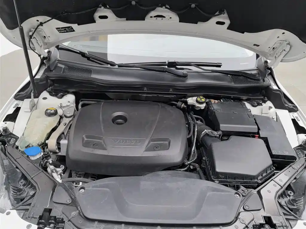 Volvo V40 T3 Smart Grace