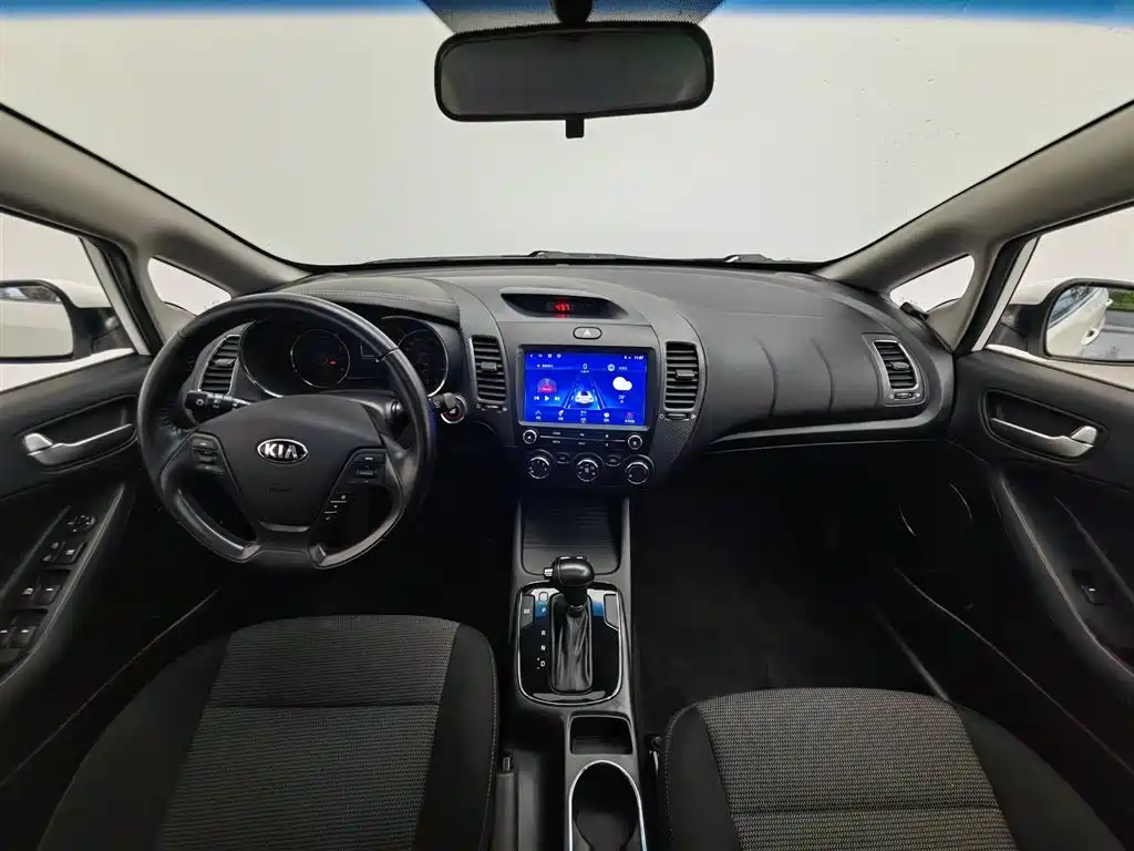 Kia K3 1.6 L Auto GLS