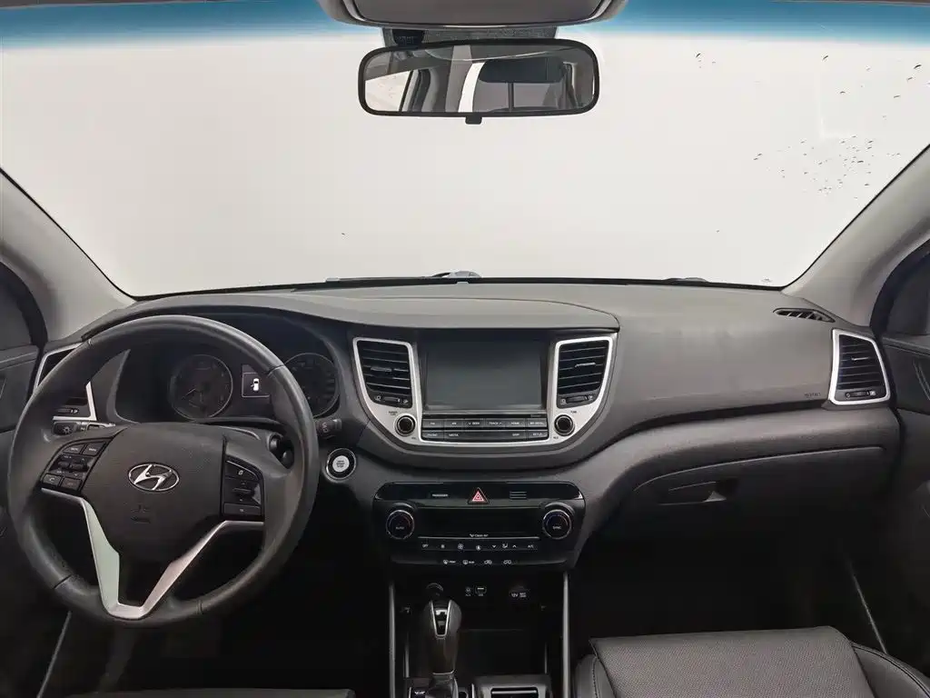 Tucson 1.6 T DCT 2 WD Intelligent