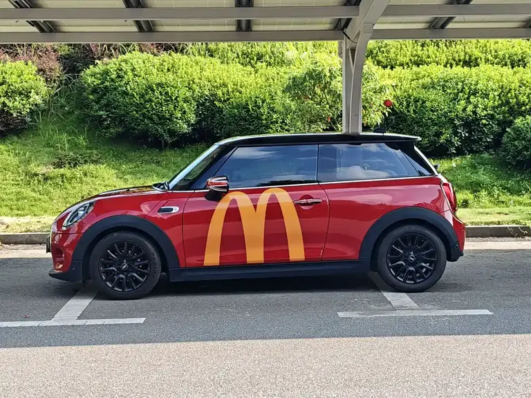 MINI 1.5 T COOPER Classic