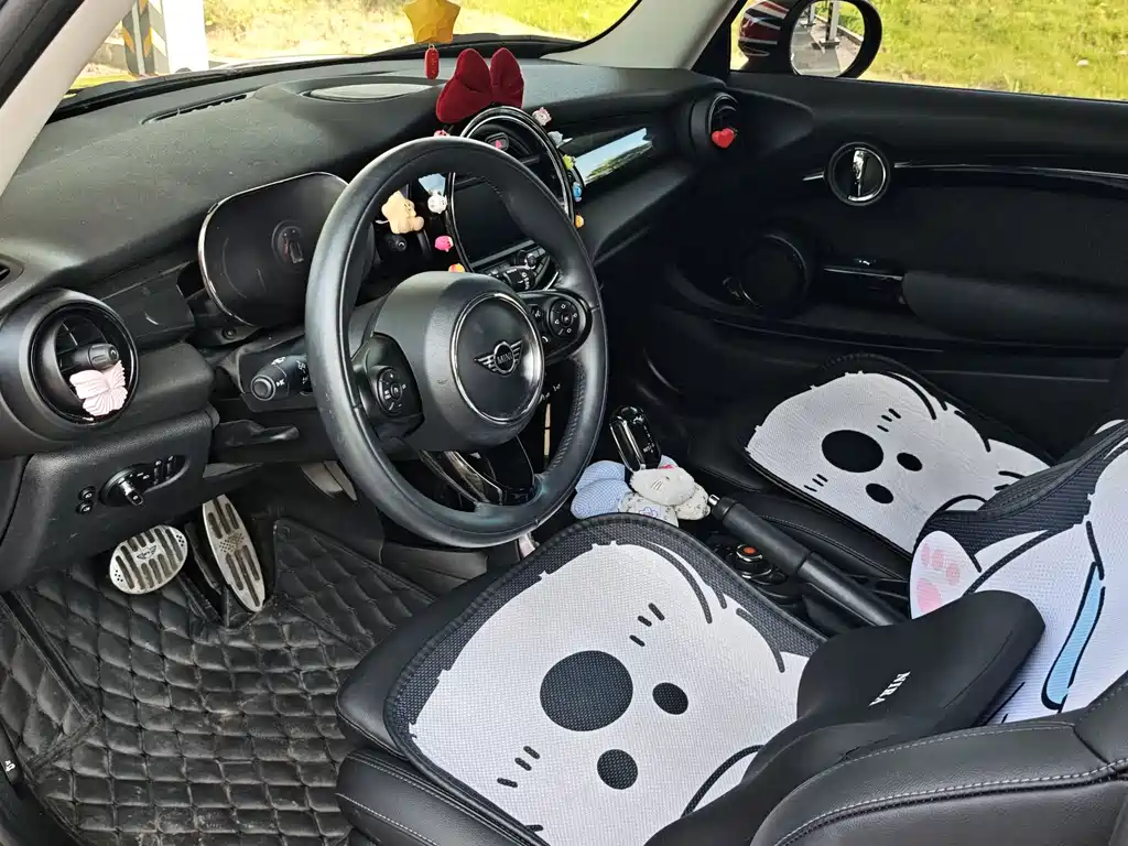 MINI 1.5 T COOPER Classic