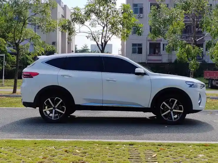 Haval F7 1.5 T 2 WD i Trend