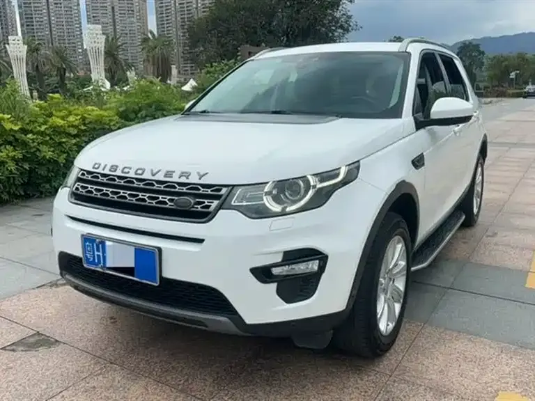 Land Rover Discovery Sport 240 PS SE