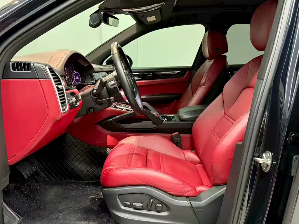 Cayenne Cayenne 3.0 T Platinum
