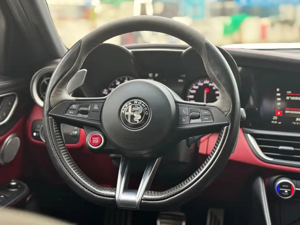 Giulia Giulia朱丽叶 2017款 2.9 T 510 HP 四叶草版
