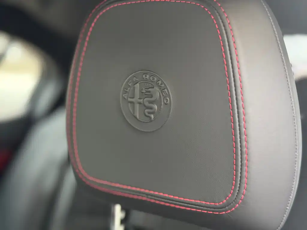Giulia Giulia朱丽叶 2017款 2.9 T 510 HP 四叶草版