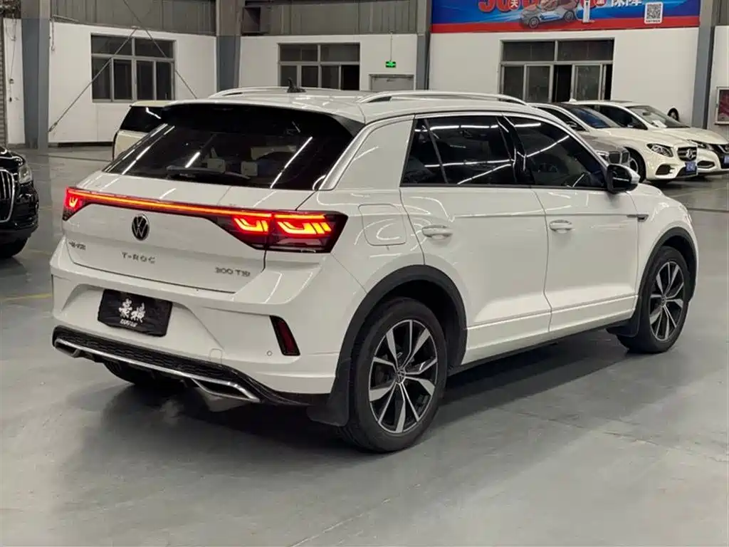 T-ROC 300 TSI DSG 2 WD Starlight