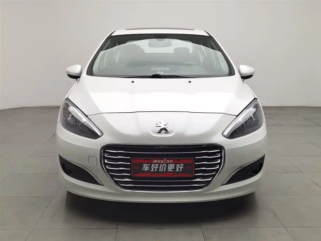 Peugeot 308 Pleasure Classic 1.6 L Manual Style