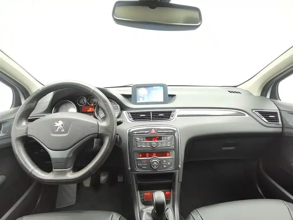 Peugeot 308 Pleasure Classic 1.6 L Manual Style