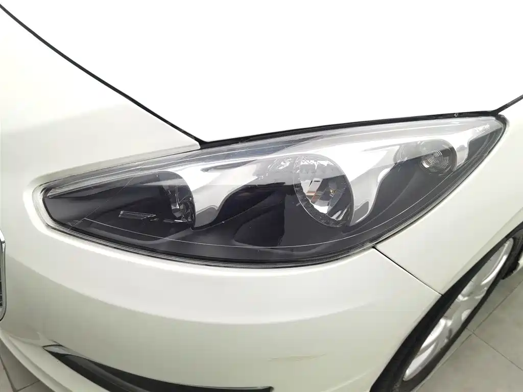 Peugeot 308 Pleasure Classic 1.6 L Manual Style