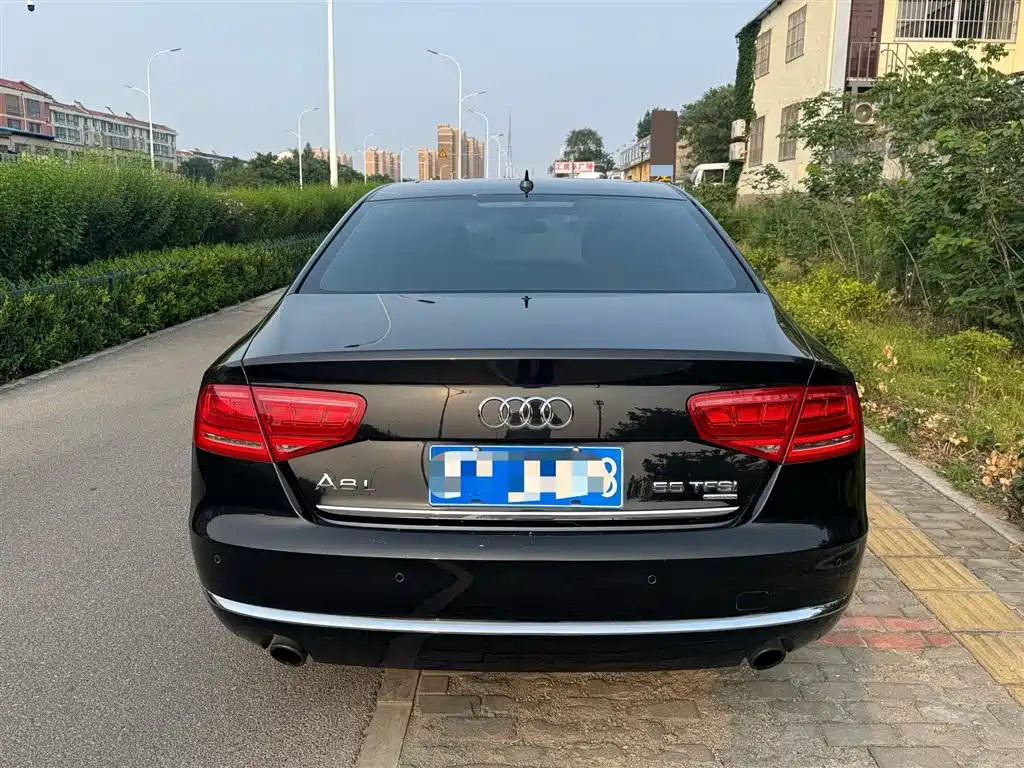 Audi A8 A8 L 45 TFSI quattro Luxury