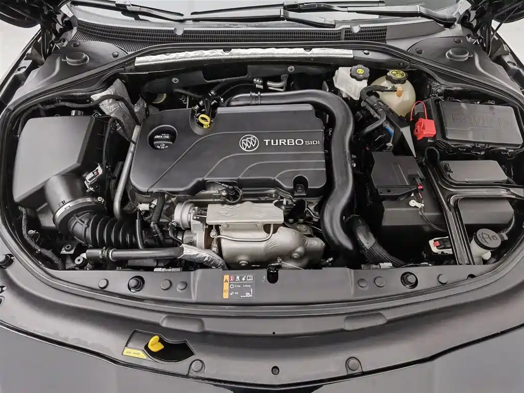 LaCrosse 552 T Luxury