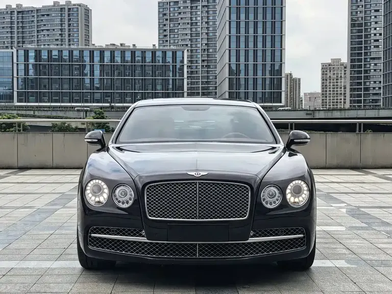 Bentley Flying Spur 4.0 T V8 Standard