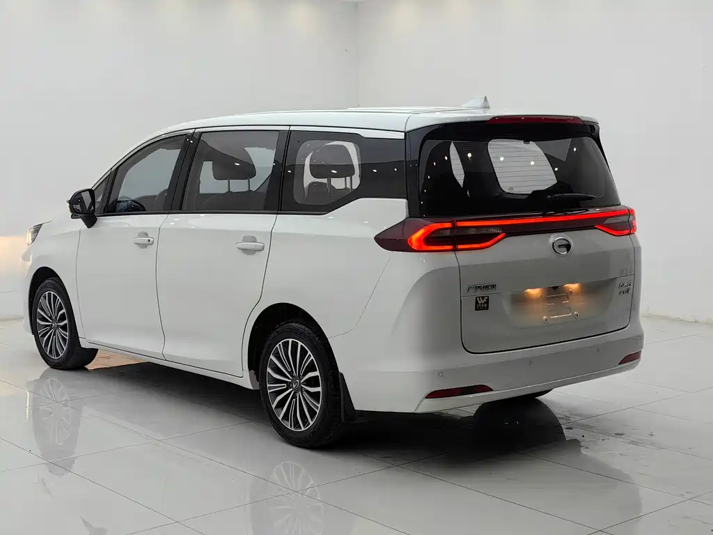 GAC Trumpchi M6 270 T Auto Premium (7-seat) CN-V