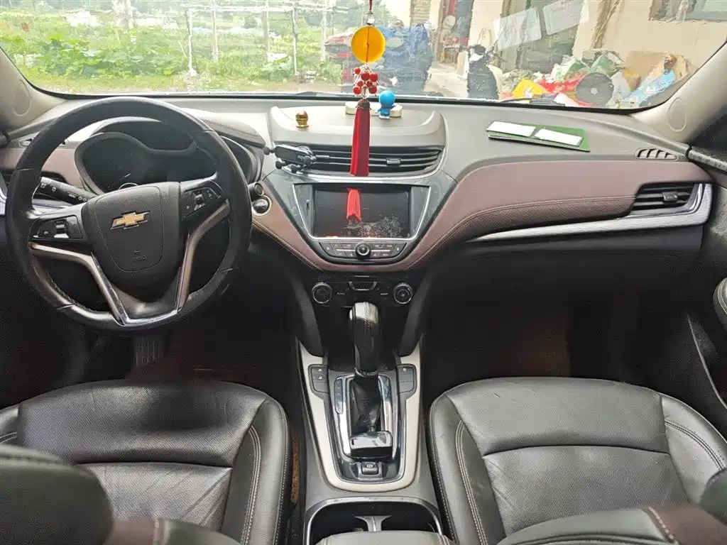 Malibu 2.0 L Auto Luxury