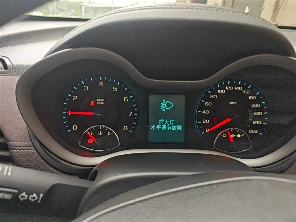 Malibu 2.0 L Auto Luxury