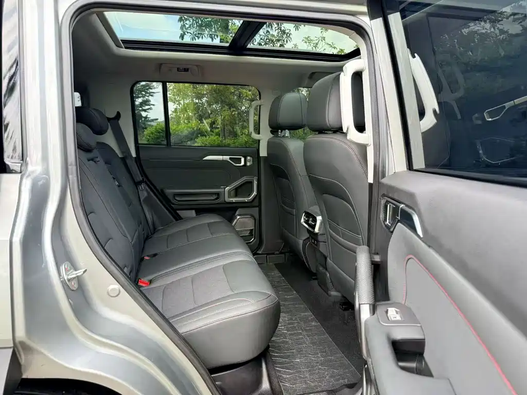 Jetour Traveller 2.0 T 4 WD Cross PRO