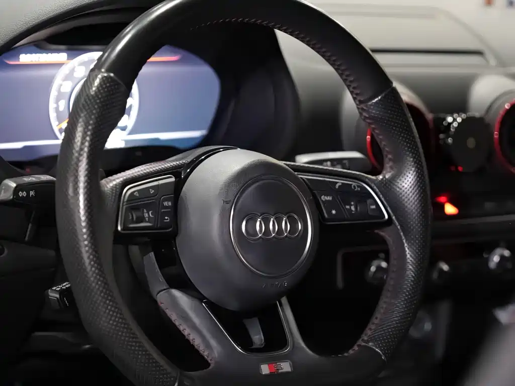 Audi S3 S3 2.0 T Limousine