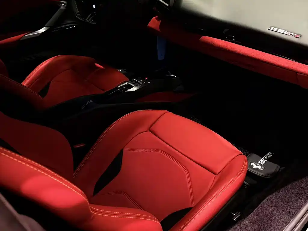 Ferrari 296 3.0 T V6 GTB