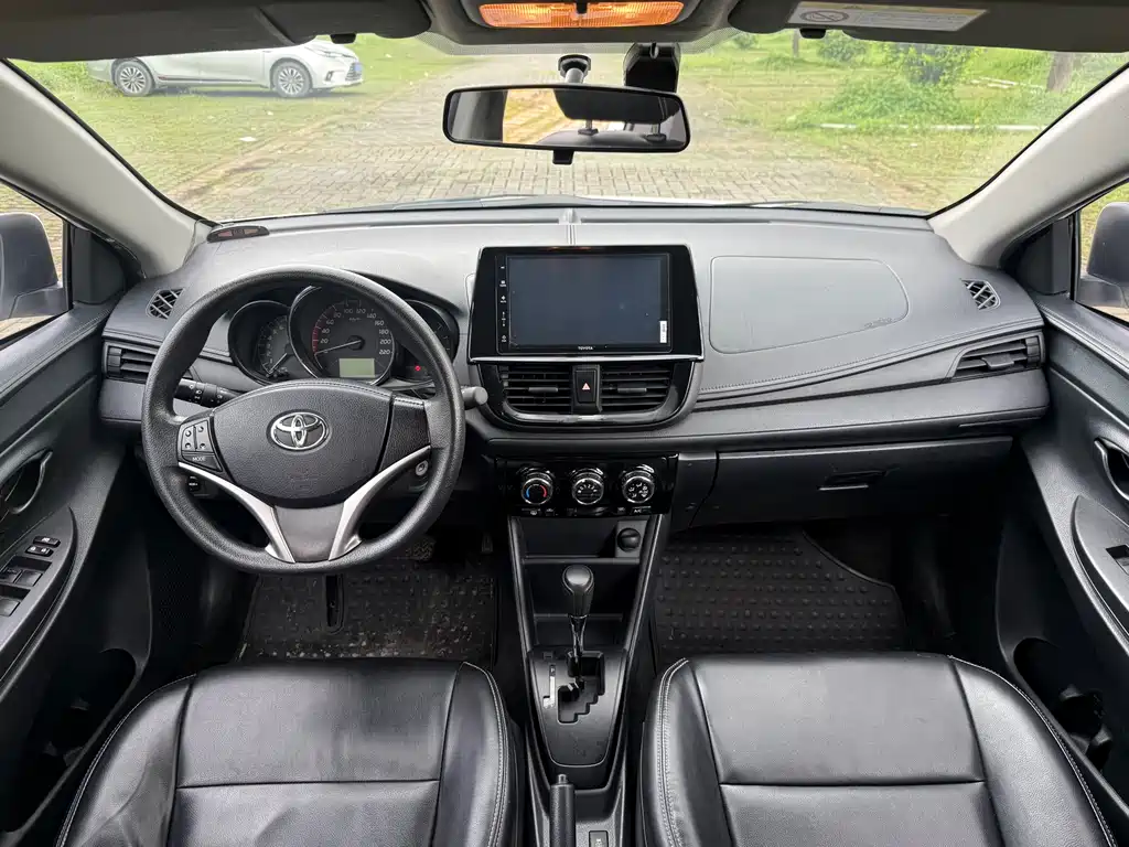 Vios 1.5 L CVT Creation