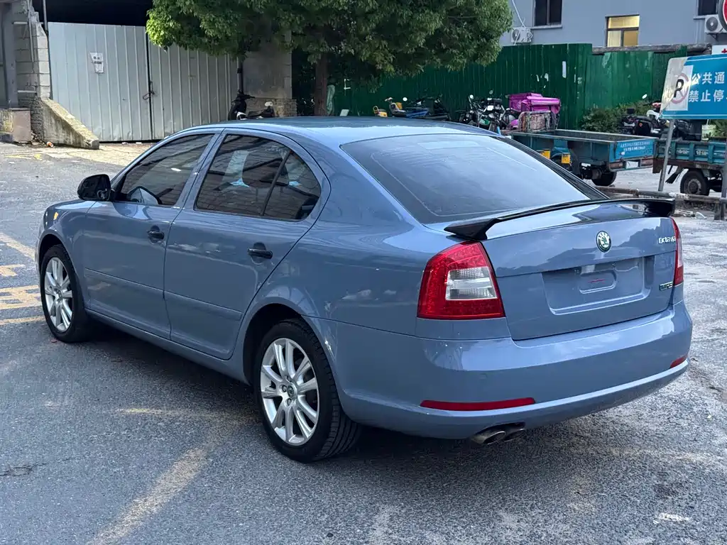 Octavia 明锐 2010款 2.0 TSI RS