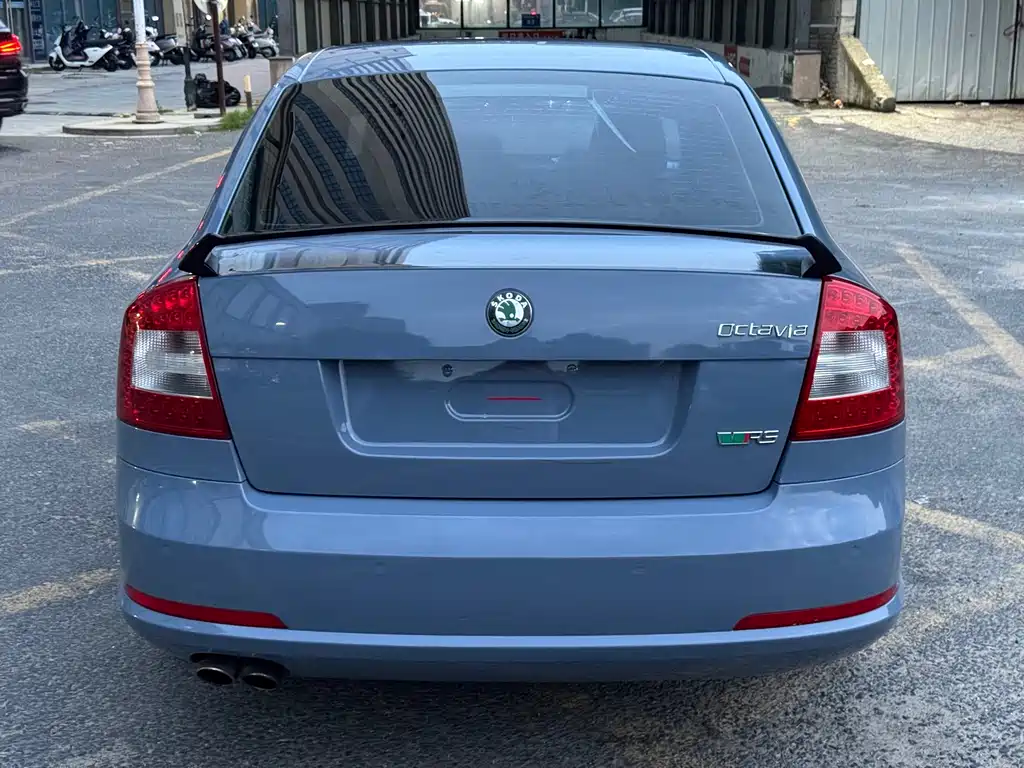 Octavia 明锐 2010款 2.0 TSI RS
