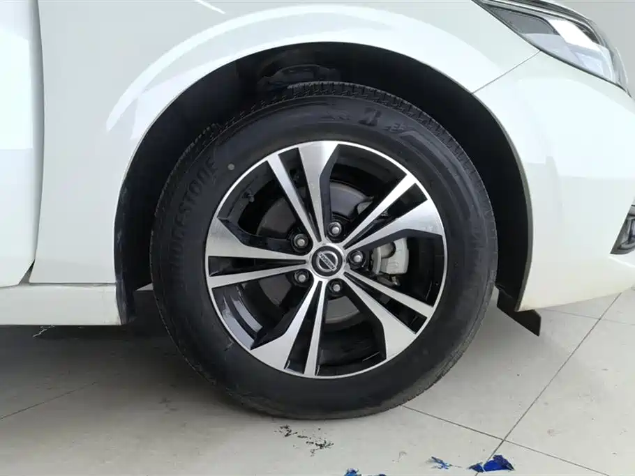Sylphy 1.6 L XL CVT Joy