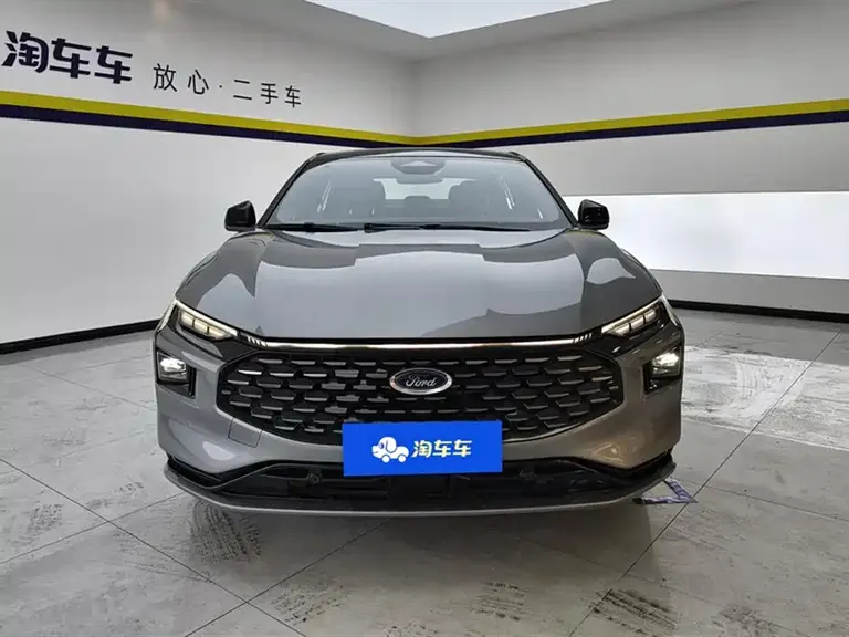 Ford Mondeo EcoBoost 245 Supreme